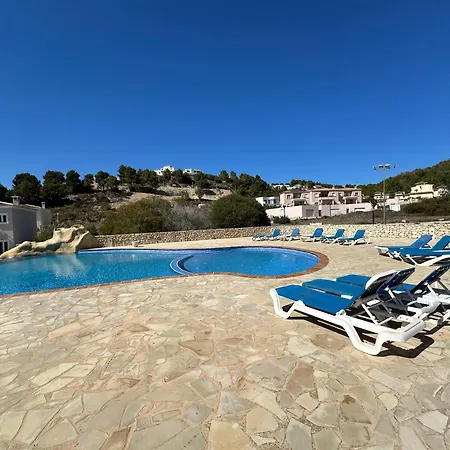 Cala-azul Y Jacuzzi