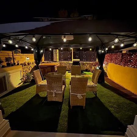 Cala-azul Y Jacuzzi Holiday home